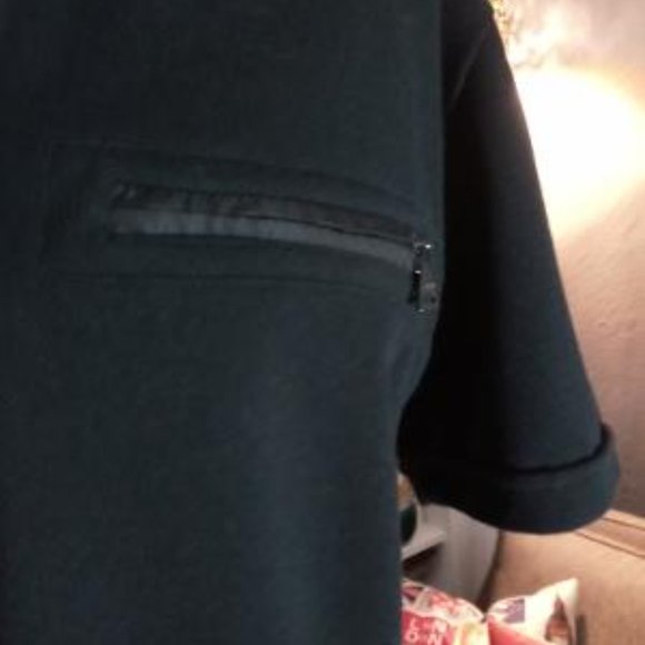 Prada - Picture 4 of 7